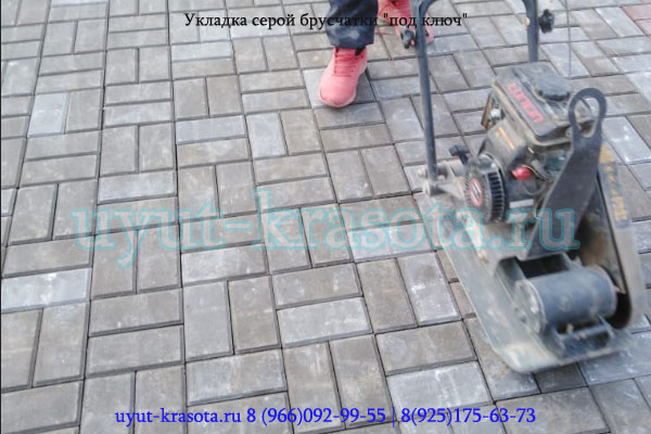 Укладка серой брусчатки "под ключ" в городе Венёв Тульской области